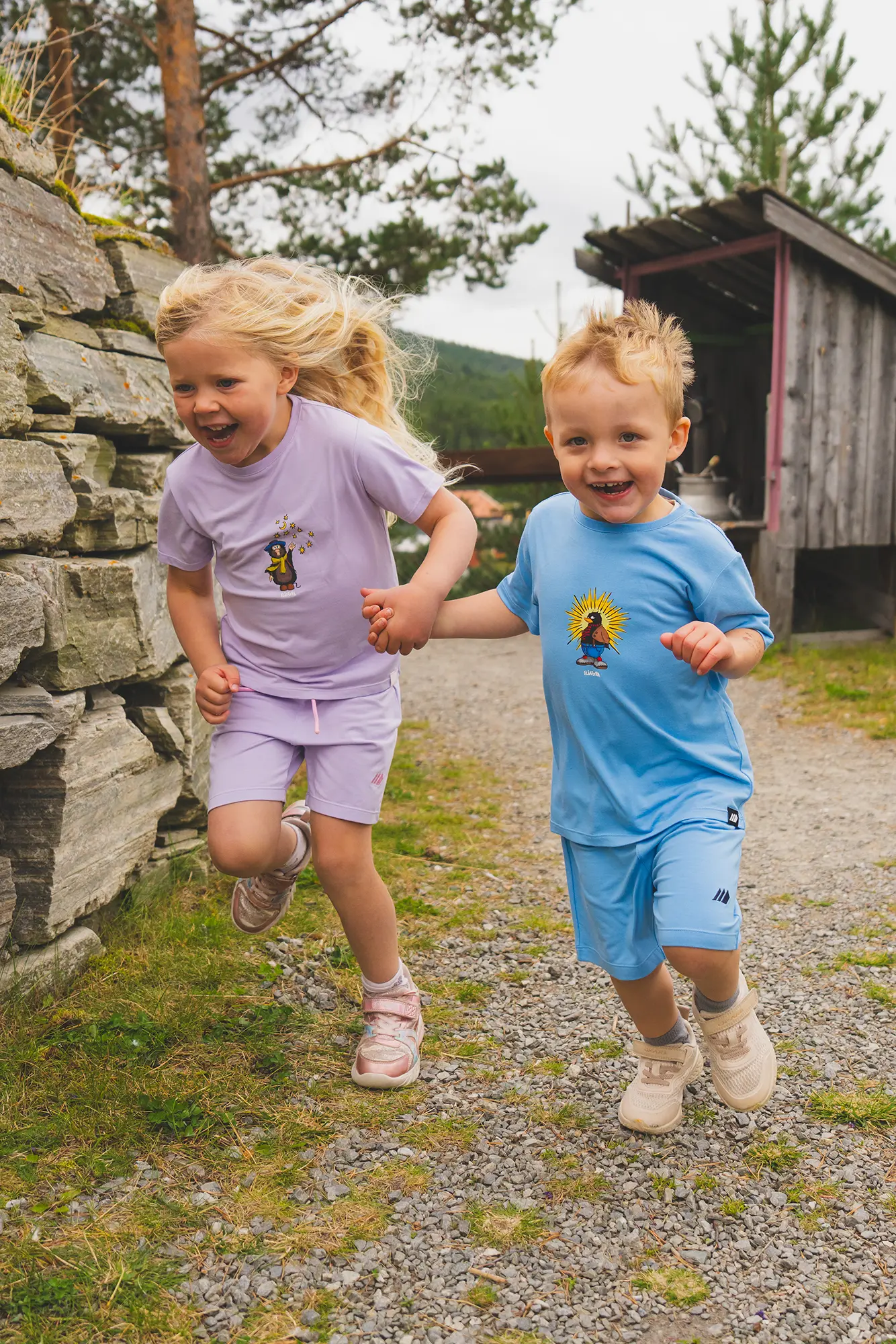 Skogstad — Fotoshoot for ny Flåklypa-kolleksjon